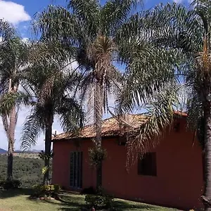 https://sitio-beija-flor-atibaia.topsaopaulohotels.com